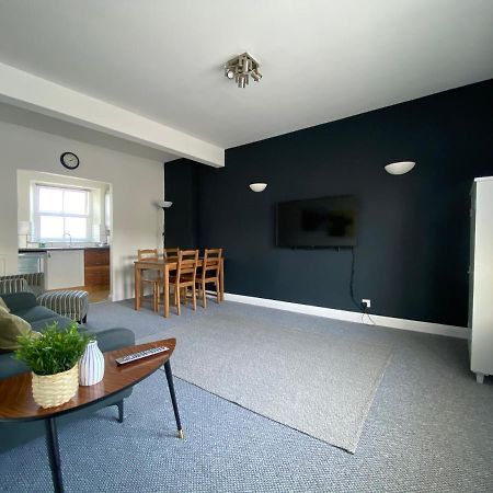 15 Queen Street, Flat 2 Ulverston Eksteriør bilde